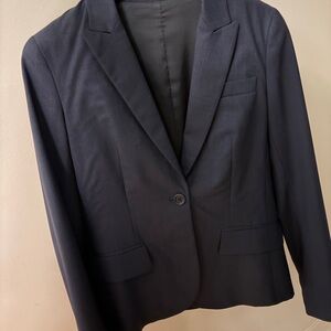 Women’s Theory Wool Womens Blazer 96% wool - Size 6